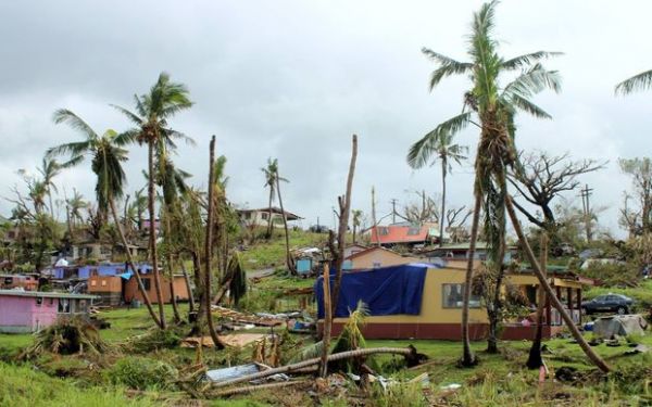 Damaged-buildings-in-Rakiraki 600x375